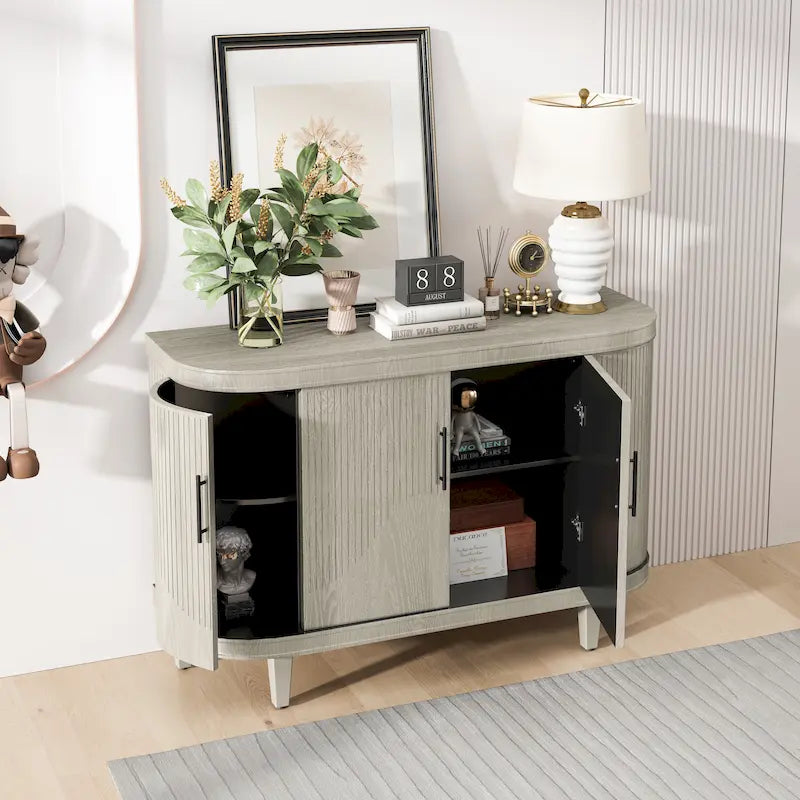 Geschwungenes Sideboard mit Stauraum
