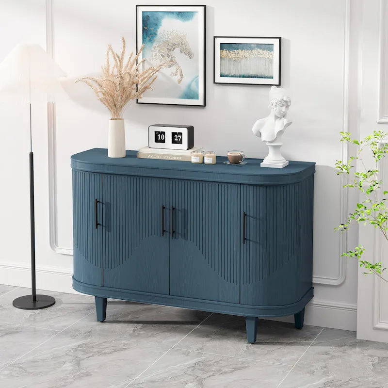 Geschwungenes Sideboard mit Stauraum