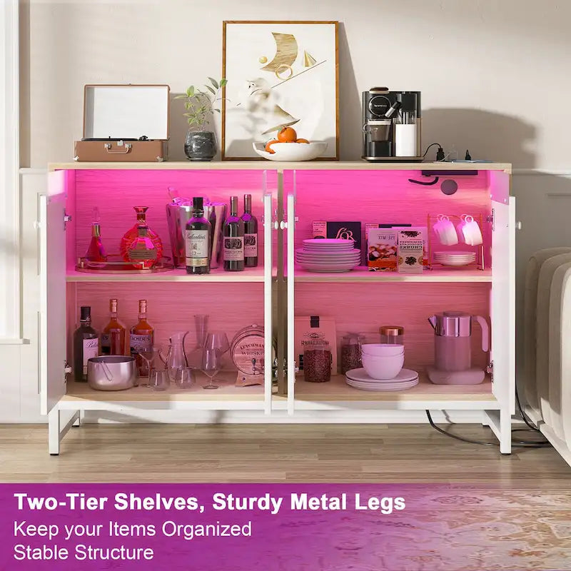 Meuble d’appoint à 4 portes avec prise électrique, éclairage LED et rangement type buffet