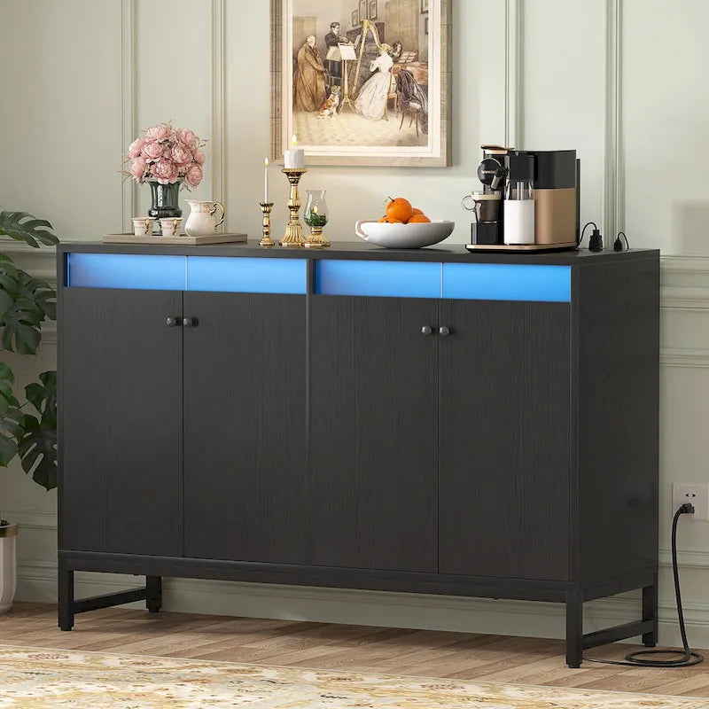 Meuble d’appoint à 4 portes avec prise électrique, éclairage LED et rangement type buffet